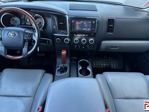 Used 2019 Toyota Sequoia Platinum AWD/4WD image 15