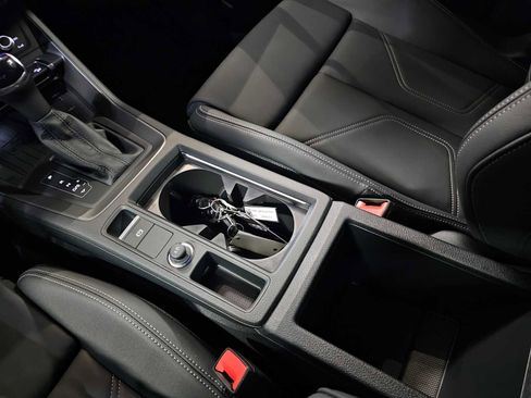 New 2025 Audi Q3 2.0T Premium image 33