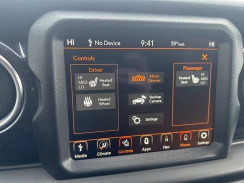 Used 2023 Jeep Wrangler Sahara image 27