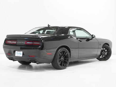 Used 2023 Dodge Challenger SRT Hellcat image 8