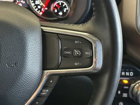 Used 2022 RAM 1500 Laramie AWD/4WD image 29