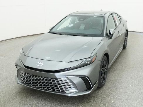 New 2026 Toyota Camry XSE FWD image 5