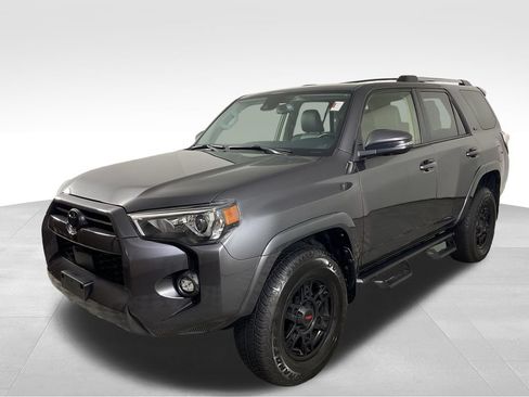Certified 2023 Toyota 4Runner SR5 Premium w/ Moonroof Package AWD/4WD image 4
