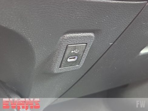 Certified 2025 Toyota Corolla LE FWD image 9
