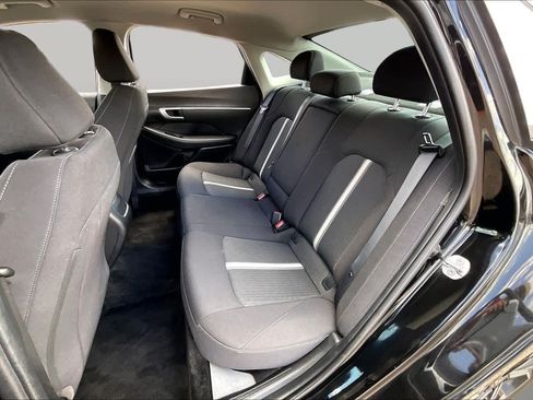 Used 2025 Hyundai Sonata SEL FWD image 19