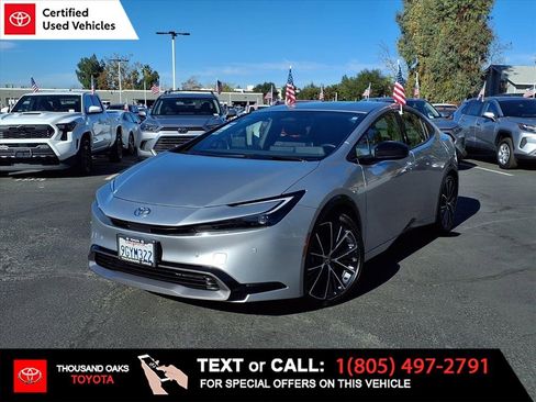 Certified 2023 Toyota Prius XLE image 1