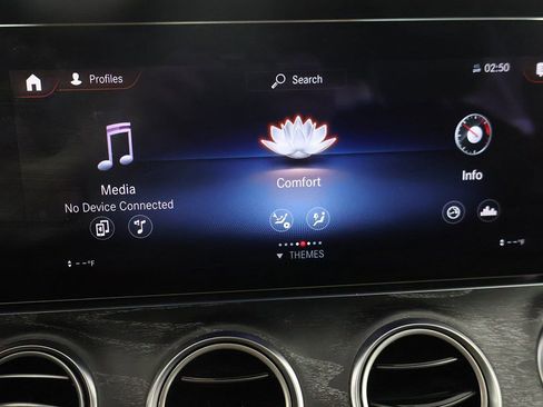 Used 2021 Mercedes-Benz E 350 4MATIC Sedan w/ Premium Package image 47