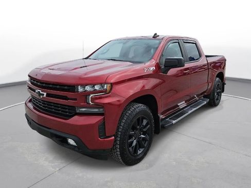 Used 2021 Chevrolet Silverado 1500 RST w/ Convenience Package II image 2
