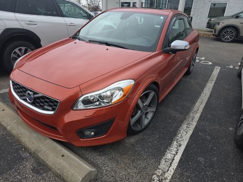 Used 2013 Volvo C30 T5 R-Design image 1