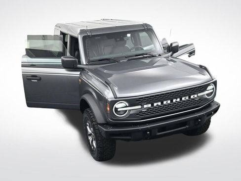 Used 2025 Ford Bronco Badlands AWD/4WD image 42