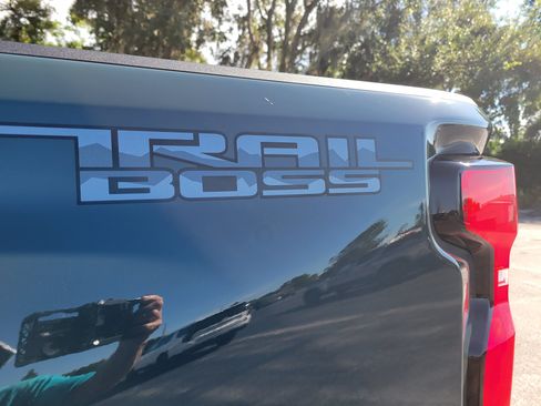 Used 2026 Chevrolet Silverado 2500 LTZ w/ Trail Boss Package AWD/4WD image 17
