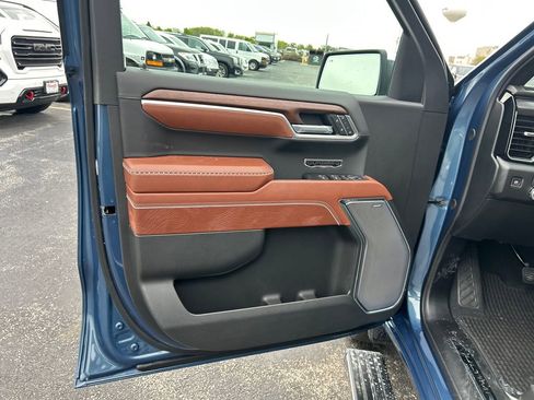 New 2026 GMC Sierra 1500 Denali Ultimate AWD/4WD image 16