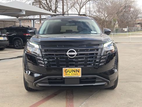 New 2026 Nissan Pathfinder SV AWD/4WD image 8