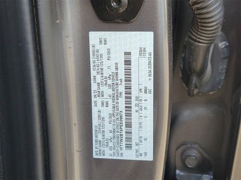 Used 2023 Ford F250 XLT image 32