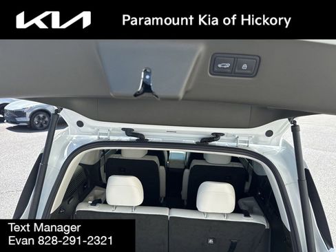 Used 2024 Hyundai Santa Fe Calligraphy AWD/4WD image 11
