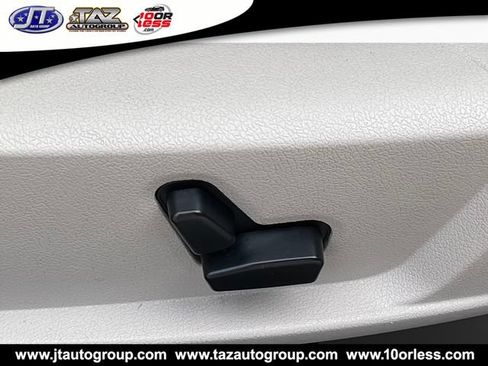 Used 2008 Chrysler 300 C w/ Protection Group II RWD image 15