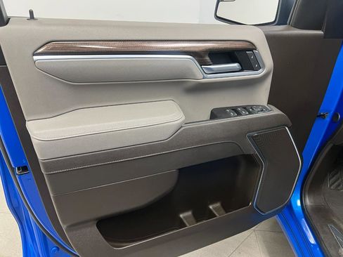 Used 2025 Chevrolet Silverado 1500 LT image 63