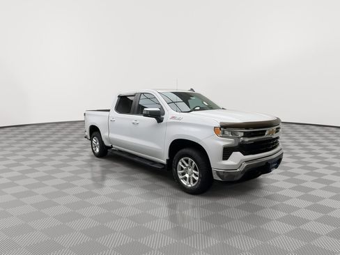 Certified 2022 Chevrolet Silverado 1500 LT AWD/4WD image 34