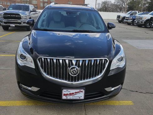 Used 2017 Buick Enclave Premium image 4