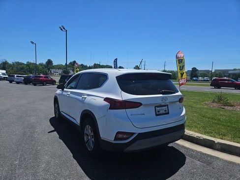 Used 2020 Hyundai Santa Fe SE w/ Cargo Package AWD/4WD image 2