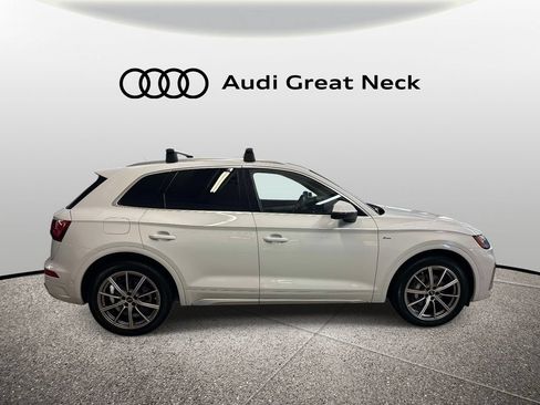 Used 2023 Audi Q5 e Prestige AWD/4WD image 16