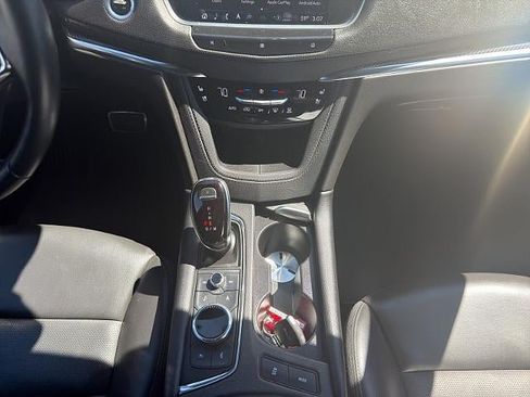 Used 2021 Cadillac XT5 Sportv AWD/4WD image 18