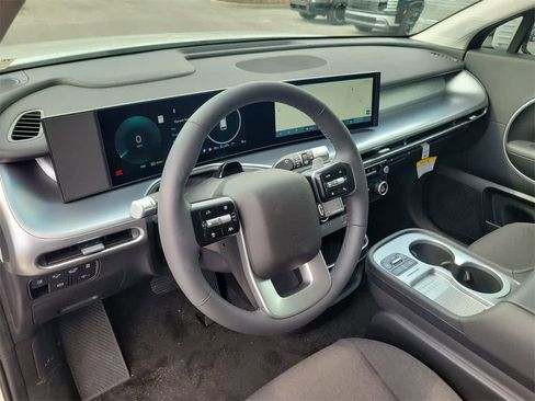 New 2026 Hyundai Ioniq 9 SE image 24