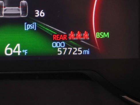 Used 2024 Toyota RAV4 XLE w/ Convenience Package FWD image 17