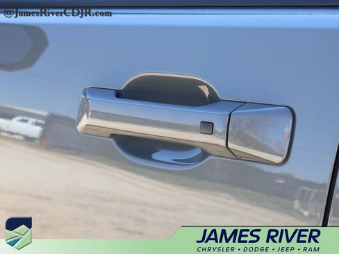 Used 2026 Hyundai Santa Fe SE image 19