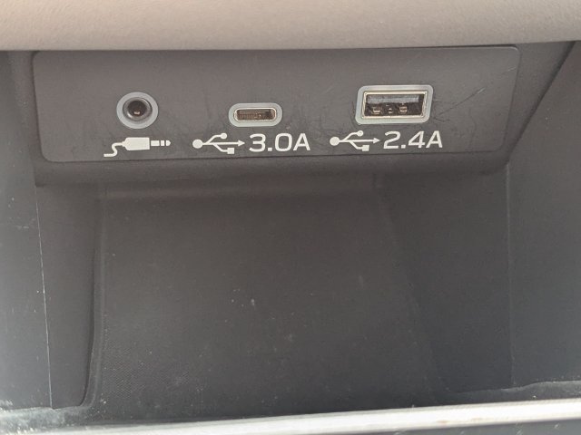 Used 2025 Subaru Outback Premium AWD/4WD image 20