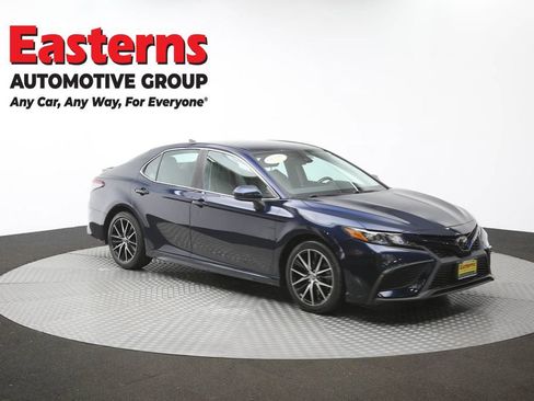 Used 2021 Toyota Camry SE FWD image 48