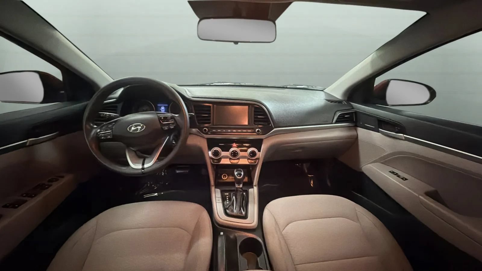Used 2019 Hyundai Elantra SEL FWD image 9