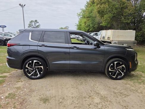 Used 2024 Mitsubishi Outlander Ralliart AWD/4WD image 11