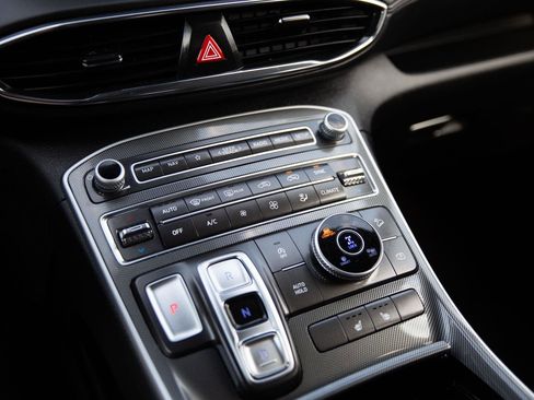 Used 2023 Hyundai Santa Fe SEL image 15