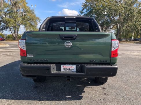 Used 2024 Nissan Titan SV w/ SV Bronze Edition Package image 4
