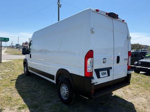 Used 2025 RAM ProMaster 2500 image 5