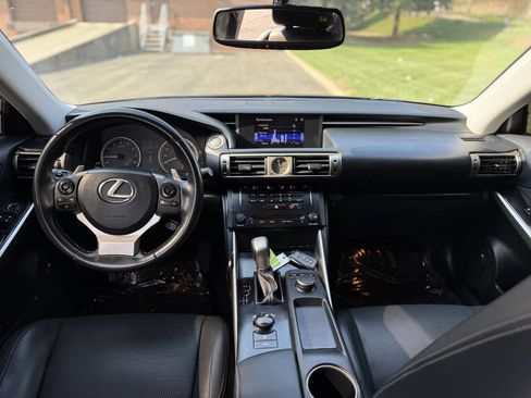 Used 2014 Lexus IS 250 image 16