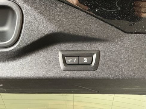 Certified 2025 BMW X7 xDrive40i image 34