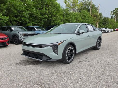 New 2026 Kia K4 EX FWD image 4