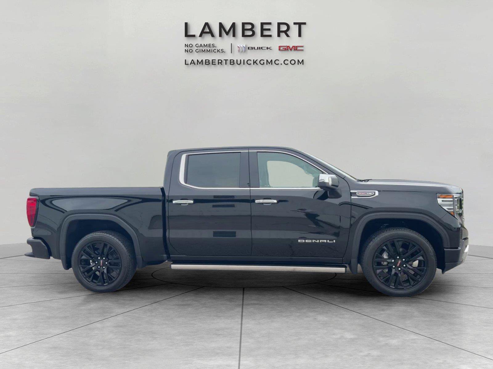 Used 2024 GMC Sierra 1500 Denali AWD/4WD image 6