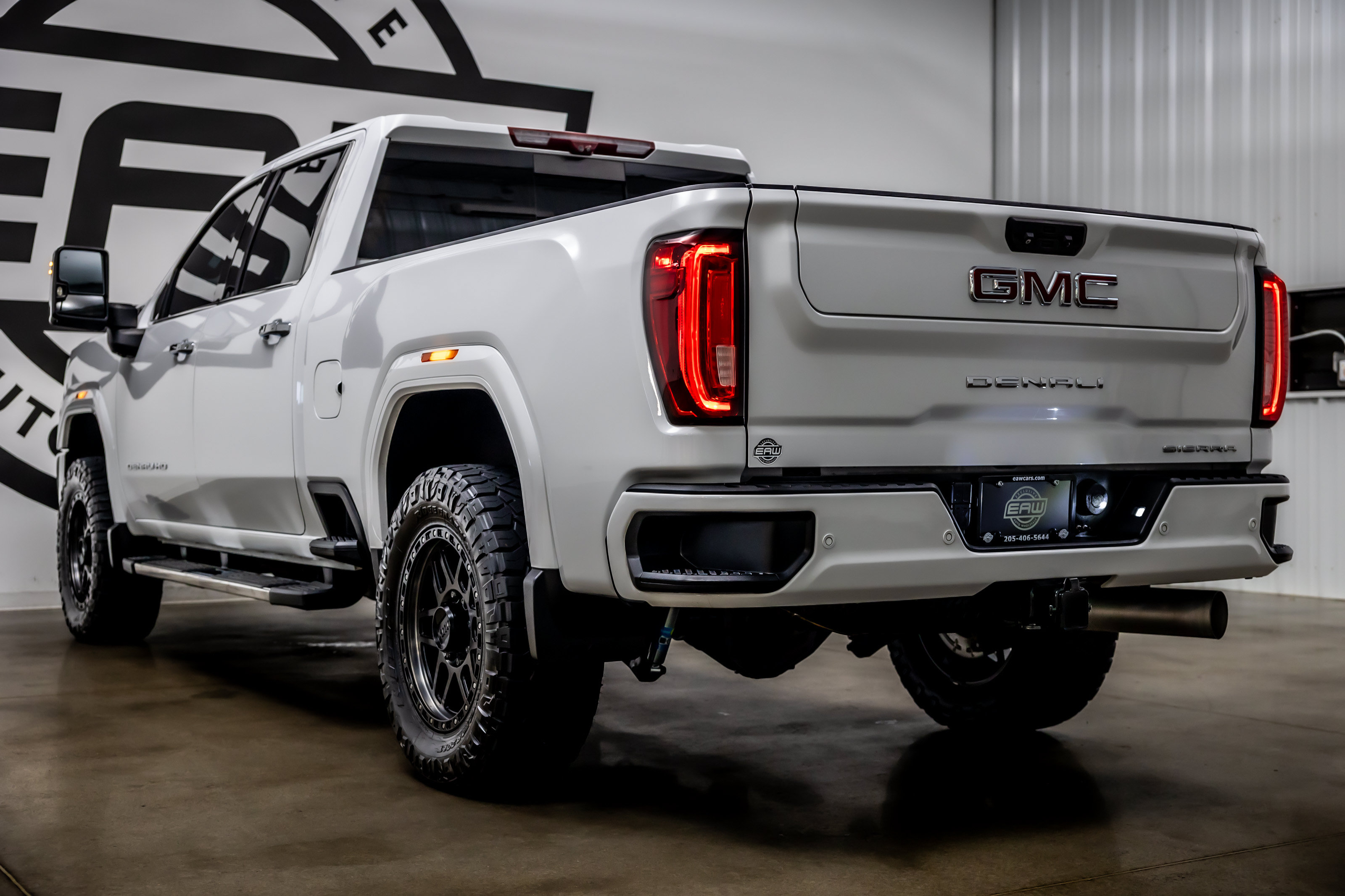 Used 2020 GMC Sierra 2500 Denali w/ Denali Ultimate Package AWD/4WD image 33