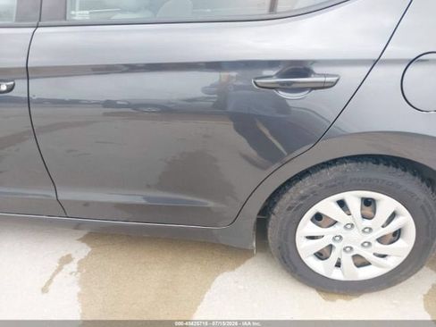 Used 2020 Hyundai Elantra SE FWD image 5