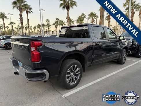Used 2022 Chevrolet Silverado 1500 LT w/ Protection Package image 4