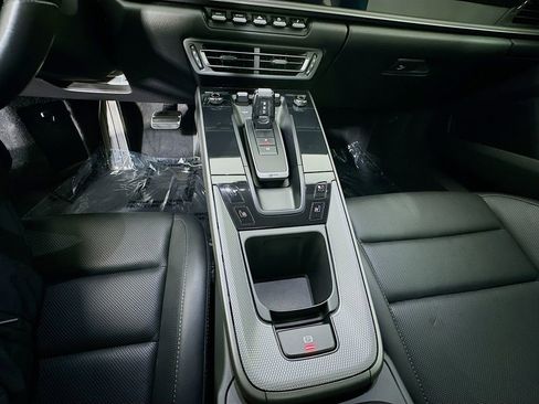 Certified 2020 Porsche 911 Carrera S image 18