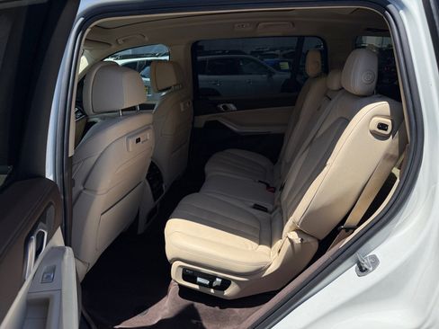 Used 2019 BMW X7 xDrive50i w/ Luxury Seating Package image 21