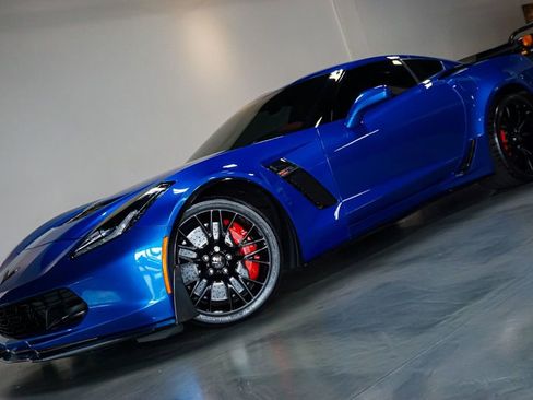 Used 2015 Chevrolet Corvette Z06 w/ Z07 Performance Package RWD image 81