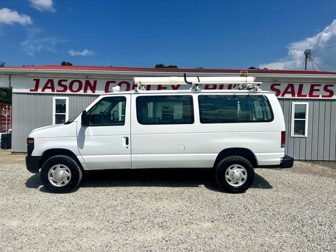 Used 2012 Ford E-350 and Econoline 350 Super Duty w/ Insulation Pkg image 1