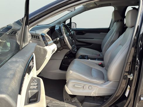 Used 2019 Honda Odyssey Elite image 13