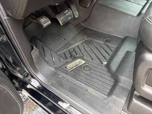 Certified 2018 GMC Sierra 1500 SLT image 28