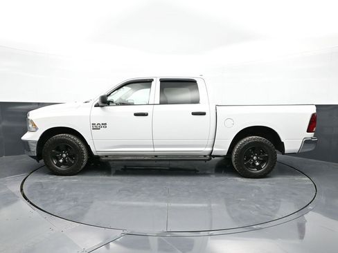 Used 2022 RAM 1500 Classic SLT image 8